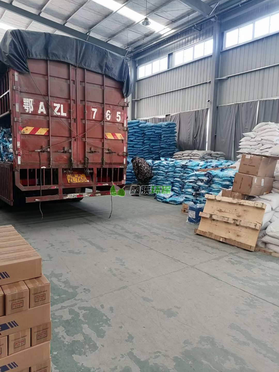 軟水鹽新到一車(chē)，備貨充足